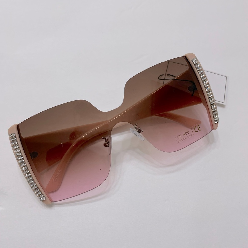 Pink diamonds inspired luxury sunglasses
